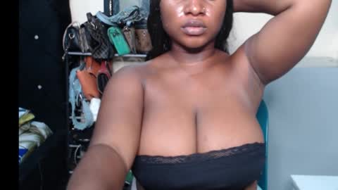 Sonia online show from November 6, 3:04 pm