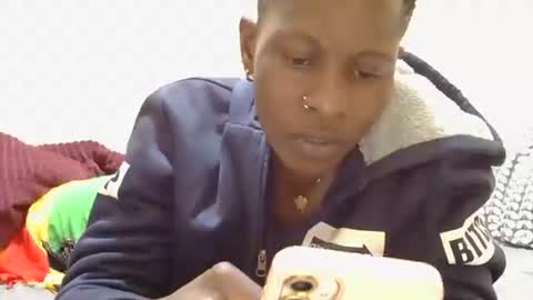 wetberry20 online show from February 28, 7:01 am