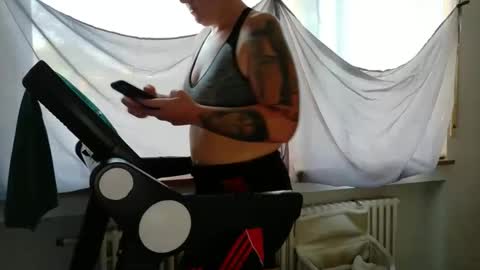 Wetgerman online show from September 28, 2:37 pm