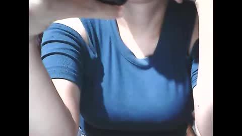 wethornypussy4u online show from November 13, 4:31 pm