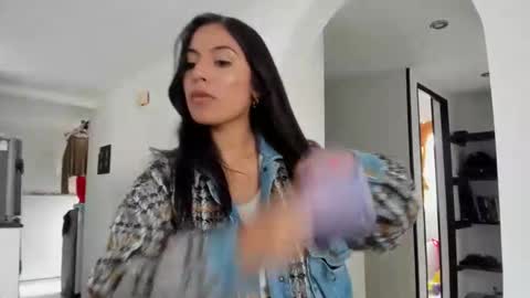 Megan Raves online show from May 28, 7:34 pm