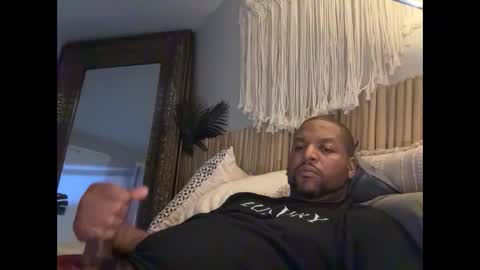 Magic johnson 313 online show from October 13, 2:57 am