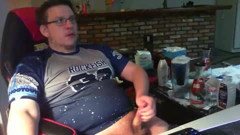 whateverdude555 online show from January 10, 11:48 am