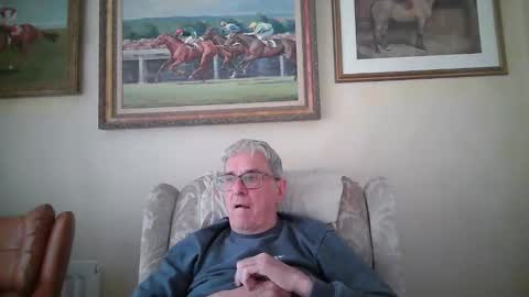 whitebriefs009 online show from September 17, 2:09 pm