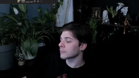 Gus online show from March 13, 9:51 pm