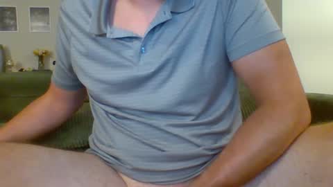 whiteknight169 online show from October 7, 11:45 pm