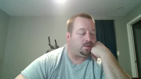 white wolf   jeremy online show from December 18, 9:04 am