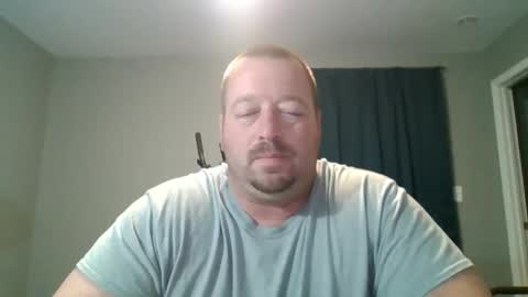 white wolf   jeremy online show from December 5, 9:33 am