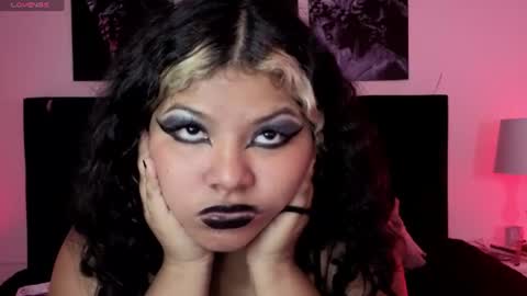 wickedlemon_ online show from August 8, 7:29 am