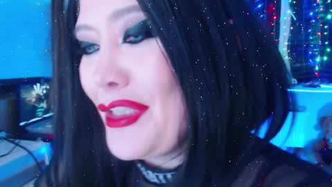 Laura  online show from January 12, 4:42 am