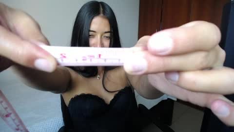 Ilauren online show from March 31, 9:26 pm