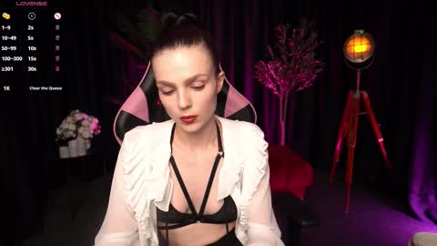 Alice online show from March 7, 4:29 pm