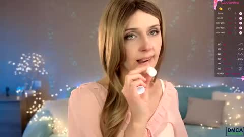 Alice online show from November 23, 1:53 pm