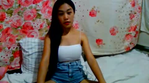 Snapshot of wild_doll69 chatting on February 28, 8:20 am wild_doll69 online show from February 28, 8:20 am