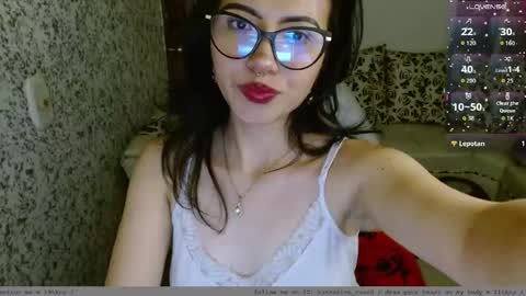 Katherine and James online show from June 7, 4:06 am