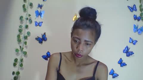 wildah online show from May 8, 9:04 am