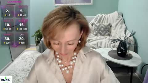 Helen online show from May 11, 6:42 am