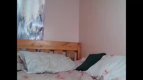 Merci online show from April 18, 8:38 am