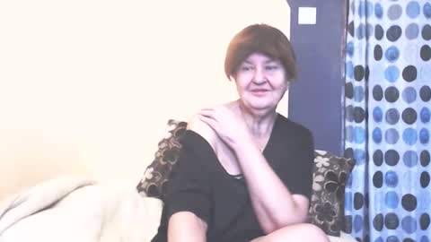 WildRedCat online show from March 22, 1:04 pm