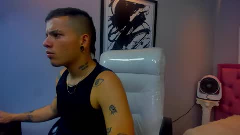 wild online show from September 22, 3:54 am