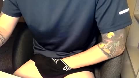 Snapshot of will3046 chatting on October 18, 6:45 pm will3046 online show from October 18, 6:45 pm