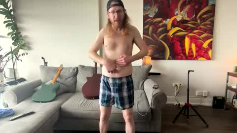 will_sx online show from April 25, 2:25 pm