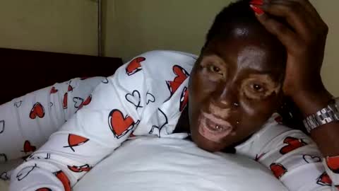 Willa Sara online show from March 4, 8:50 pm