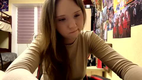 Olivia online show from February 13, 4:10 pm