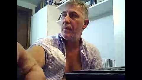 Willfire71 online show from December 5, 4:50 pm