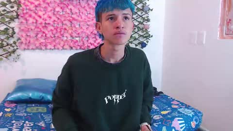 willians__ online show from September 10, 3:18 am