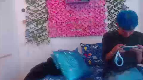 willians__ online show from September 13, 4:15 am