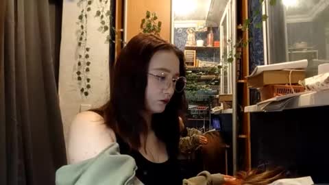 Phoebe online show from February 15, 8:07 pm