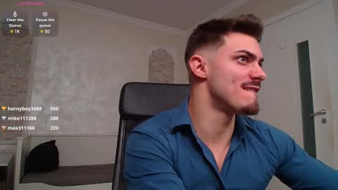 Snapshot of wilsonjules chatting on February 5, 11:06 pm WilsonJules online show from February 5, 11:06 pm