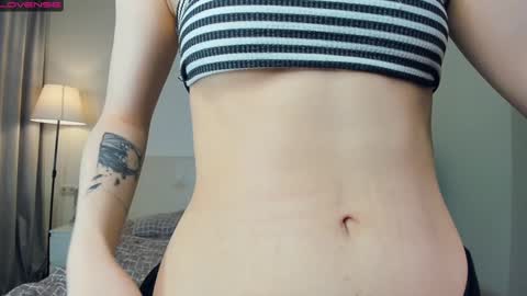 Amalia and Mia online show from January 15, 7:15 am