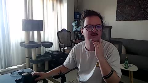 cream36 online show from February 18, 10:16 am