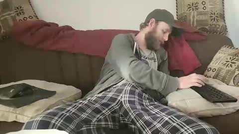 winter117 online show from February 1, 8:06 pm