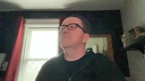 wintyr online show from December 1, 7:16 pm