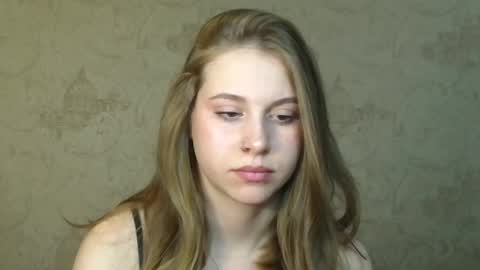 wira_witch online show from March 2, 3:05 pm