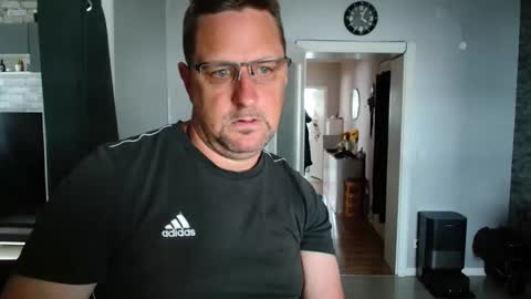 Dirty online show from May 28, 2:04 pm