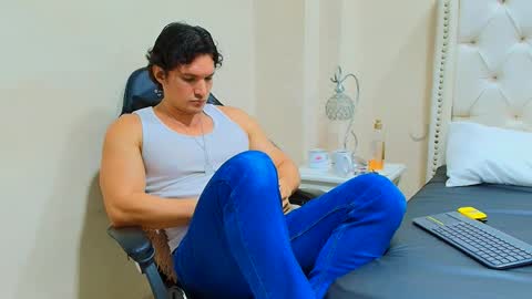 Wiston online show from February 5, 2:31 pm