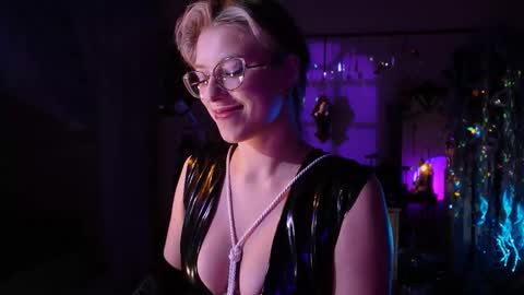 Goddess of two strapons  - Mr. long Don Mr. Pinky online show from February 23, 8:11 pm