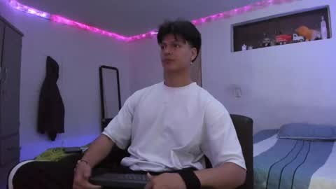 Ken online show from April 26, 3:31 pm