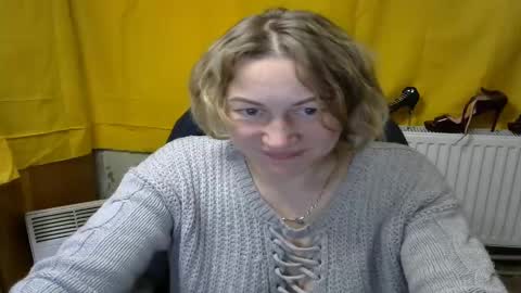 Snapshot of wleslymosw chatting on February 12, 3:27 pm wleslymosw online show from February 12, 3:27 pm