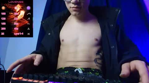  W O L F  online show from January 17, 11:30 am