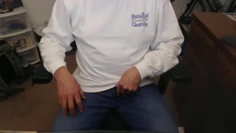 wolfie0717 online show from December 30, 7:59 am