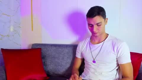 Andrew online show from June 9, 3:33 pm