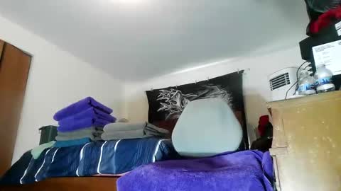 wolfman79 online show from March 1, 3:27 pm