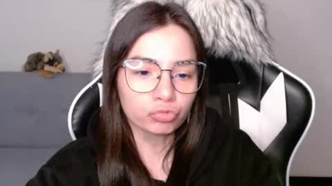 Alex online show from February 26, 2:26 am