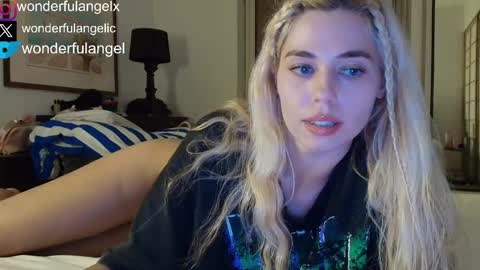 Wonderful Angel online show from May 18, 6:58 pm
