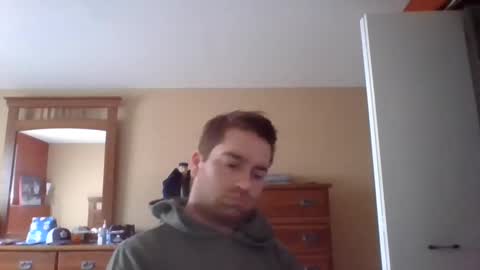 Snapshot of woodeee77 chatting on December 26, 5:08 pm woodeee77 online show from December 26, 5:08 pm